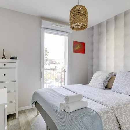 Chic Apart With Terrace And Parking Orly