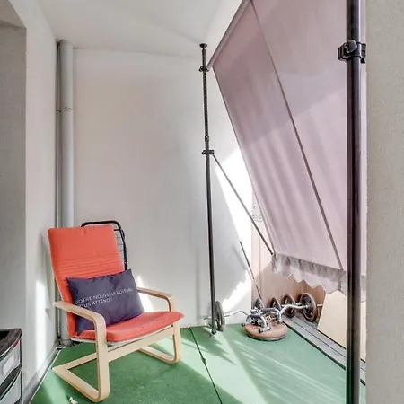 Chic Apart With Terrace And Parking Apartmán